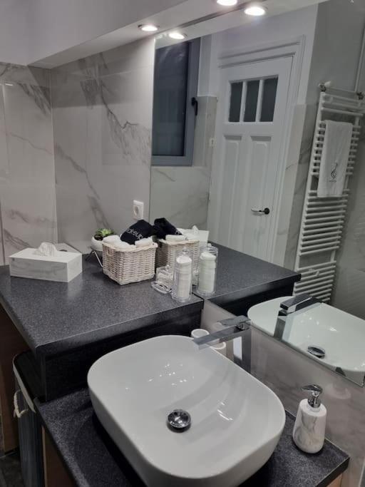 Plaka Sofi Suite Αθήνα Εξωτερικό φωτογραφία